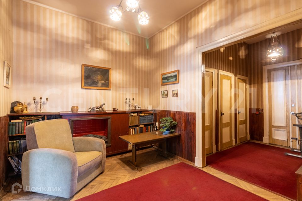 Продаётся 3-комнатная квартира, 97.9 м²
