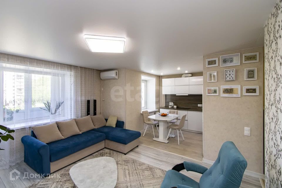 Продаётся 3-комнатная квартира, 61.2 м²