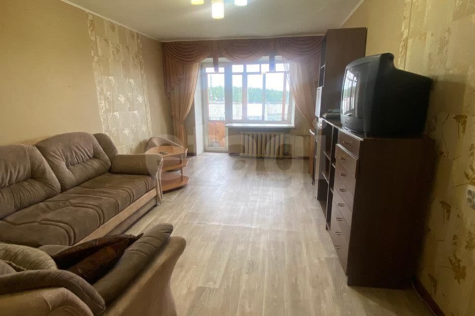 Продаётся 3-комнатная квартира, 64.6 м²