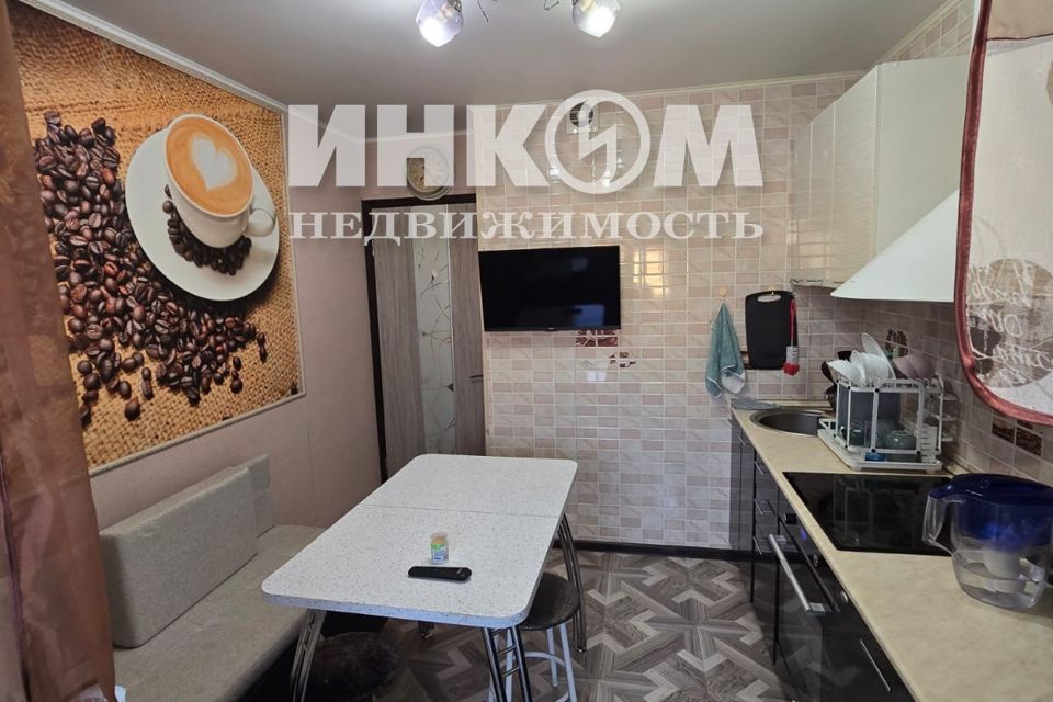 Сдаётся 1-комнатная квартира, 40 м²