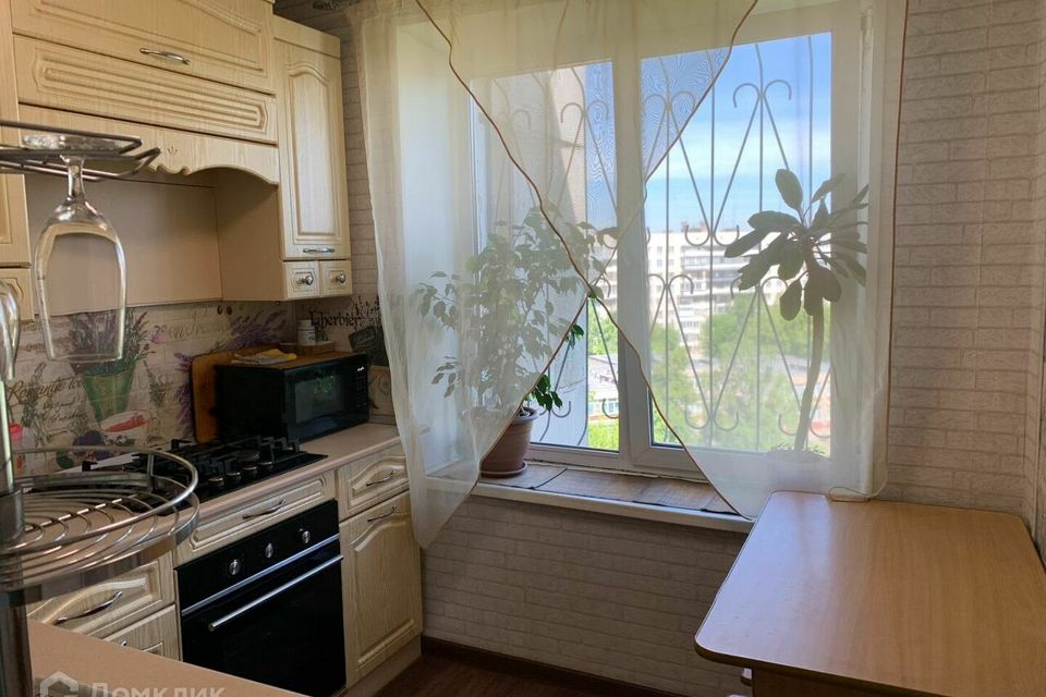 Продаётся 3-комнатная квартира, 60.5 м²