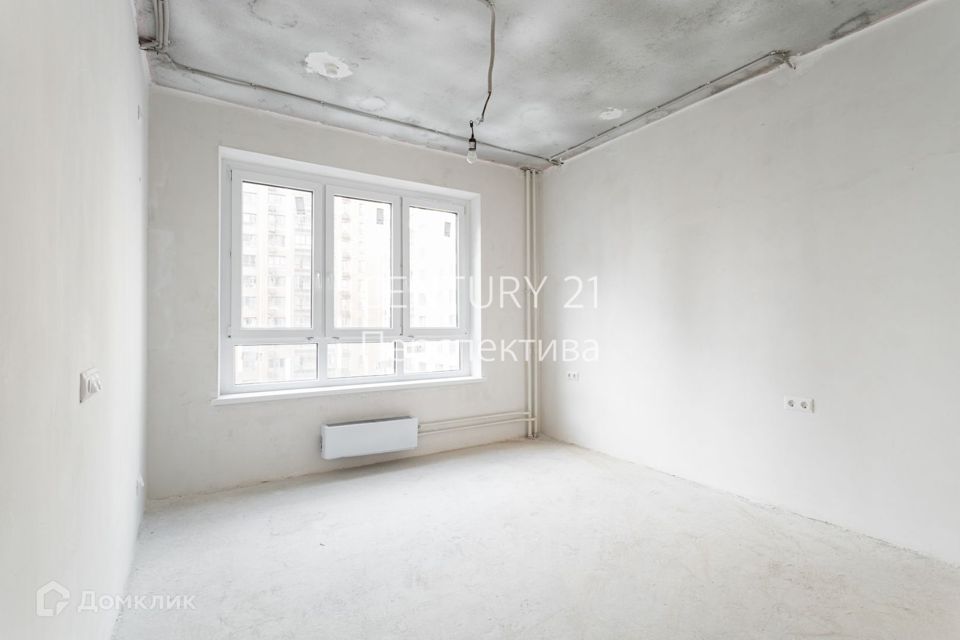 Продаётся 4-комнатная квартира, 101.3 м²