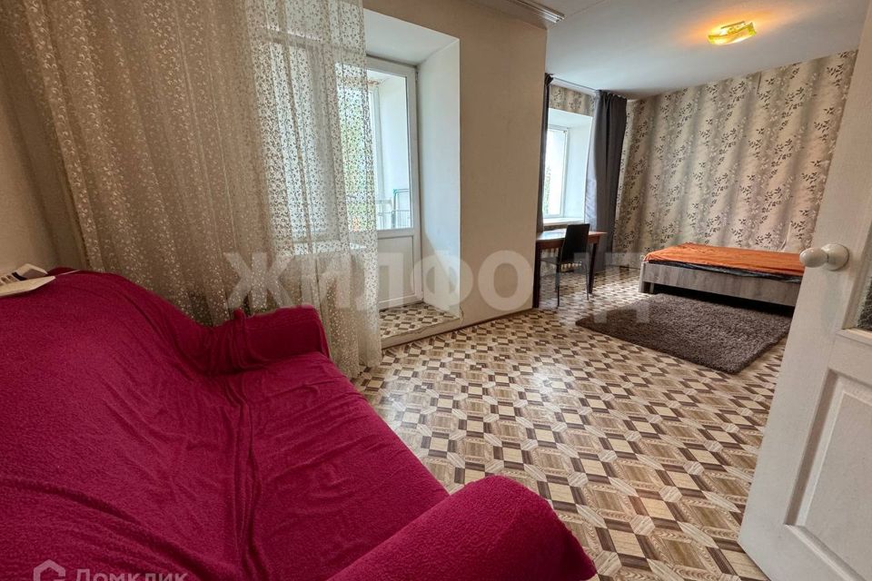 Сдаётся 1-комнатная квартира, 39 м²