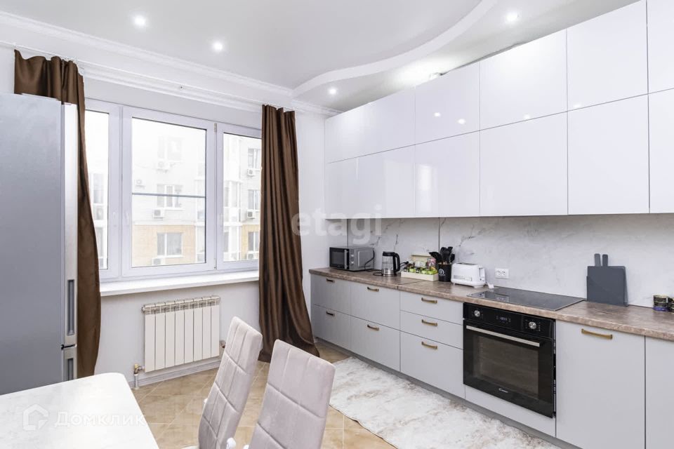 Продаётся 2-комнатная квартира, 84.9 м²