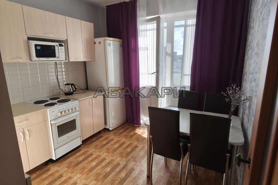 Сдаётся 1-комнатная квартира, 46 м²