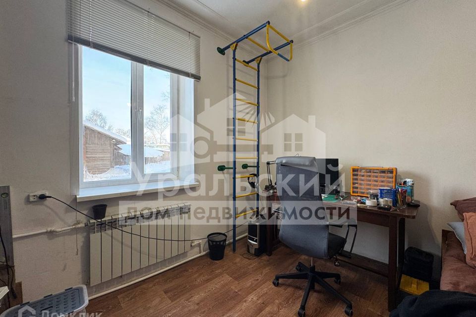 Продаётся 2-комнатная квартира, 42.7 м²