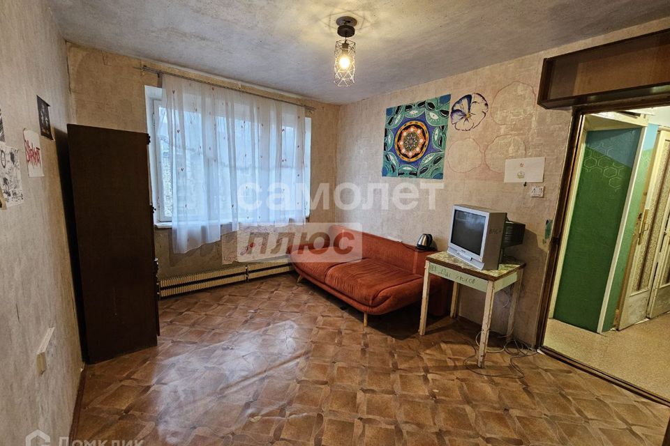 Продаётся комната в 2-комн. квартире, 12 м²