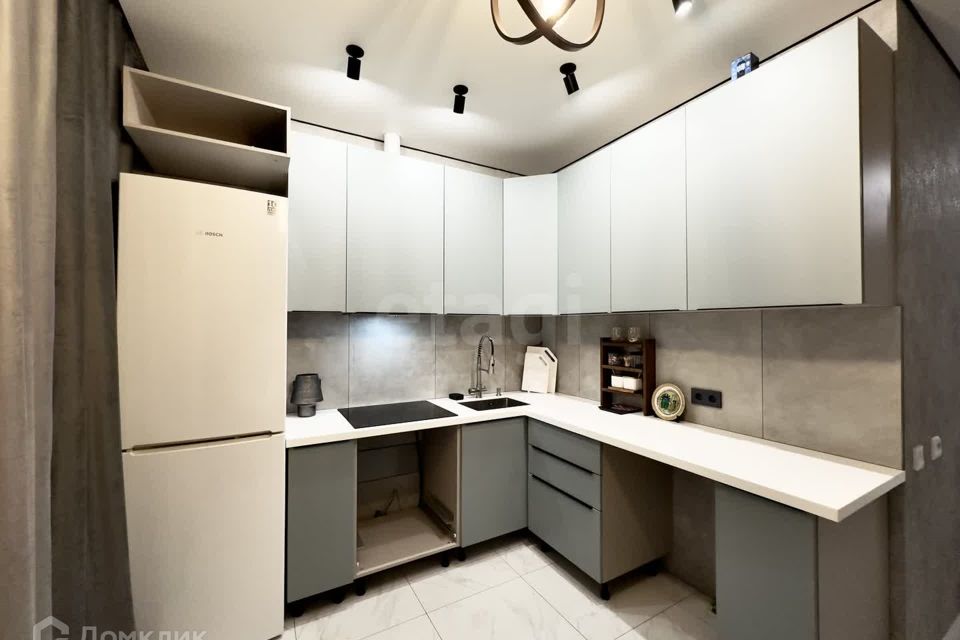 Продаётся 2-комнатная квартира, 67.8 м²
