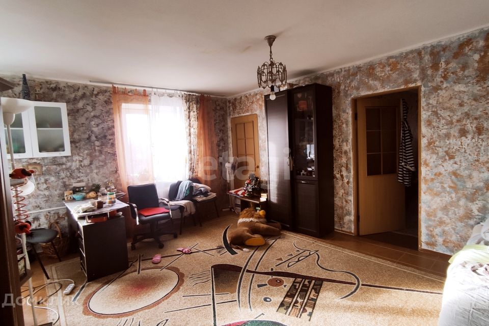 Продаётся 3-комнатная квартира, 53.6 м²