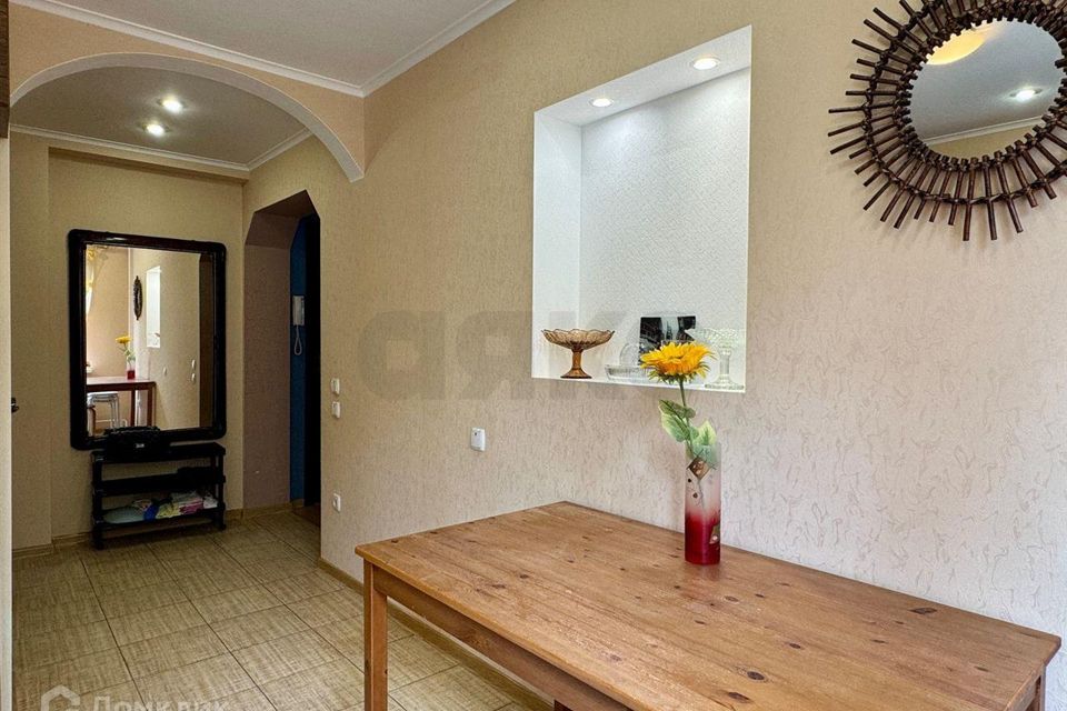 Продаётся 2-комнатная квартира, 46.7 м²