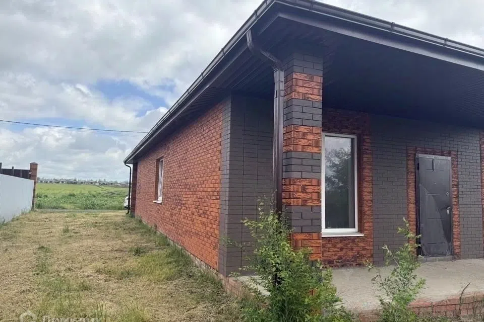 Продаётся 1-этажный дом, 148 м²