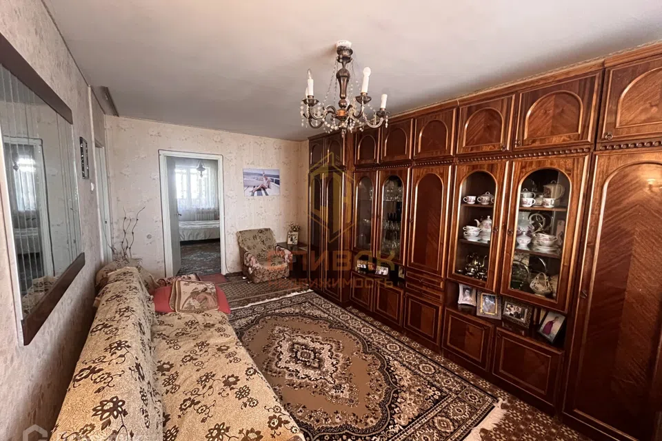 Продаётся 3-комнатная квартира, 61.9 м²