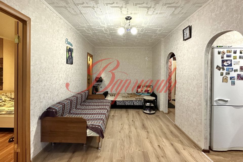 Продаётся 2-комнатная квартира, 41.8 м²