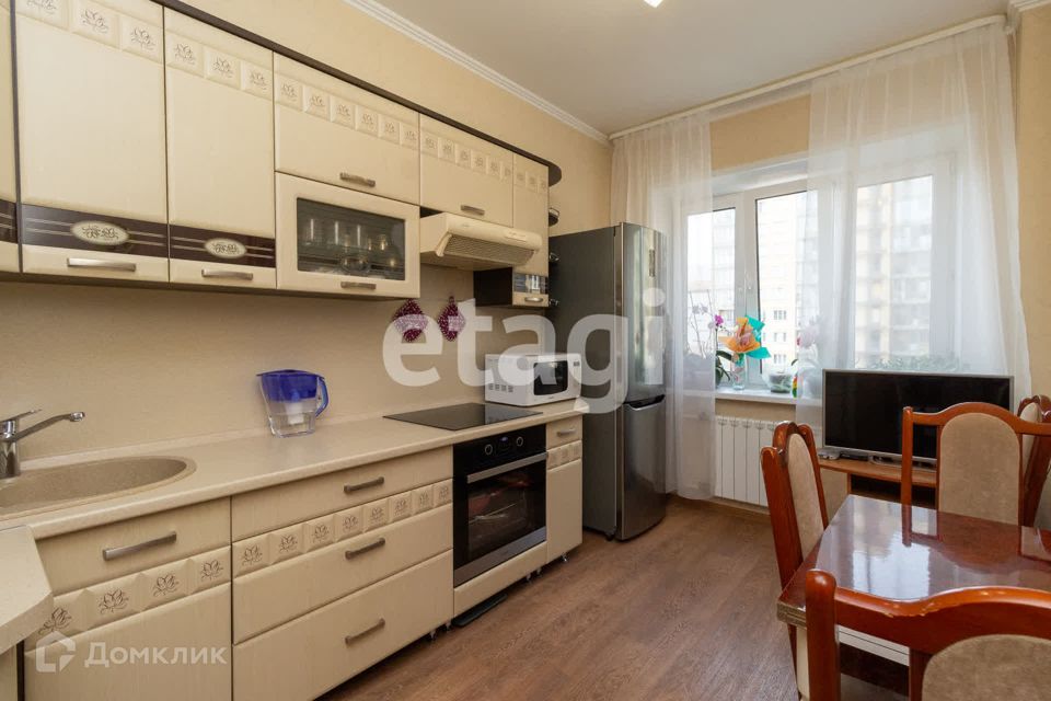 Продаётся 1-комнатная квартира, 44 м²