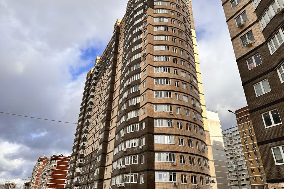 Продаётся 1-комнатная квартира, 44 м²