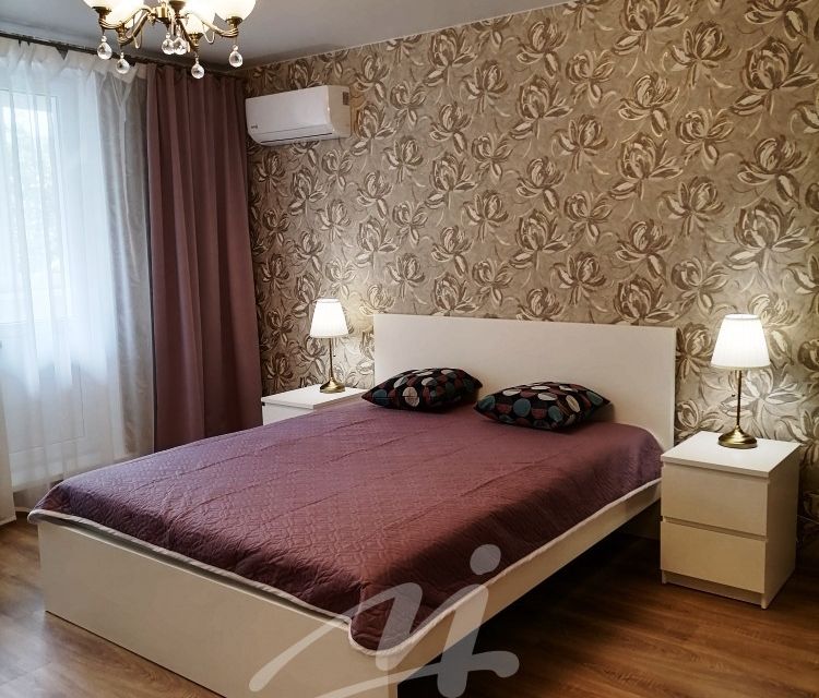 Сдаётся 1-комнатная квартира, 40 м²