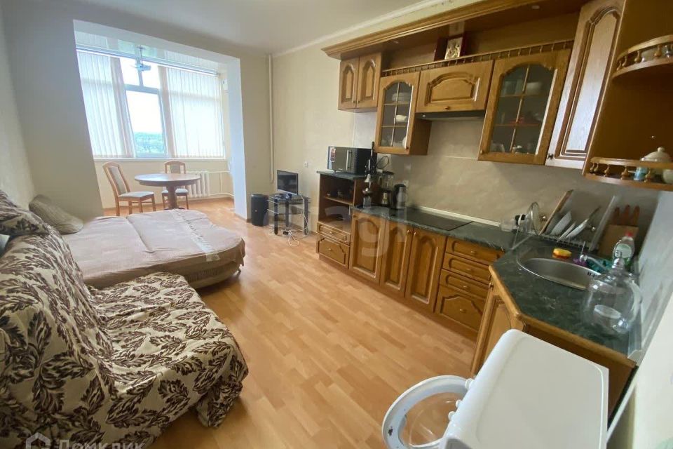 Продаётся 1-комнатная квартира, 55 м²
