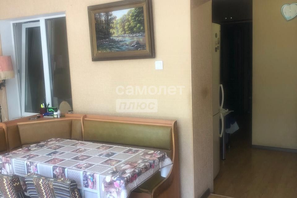 Продаётся 2-комнатная квартира, 66.9 м²