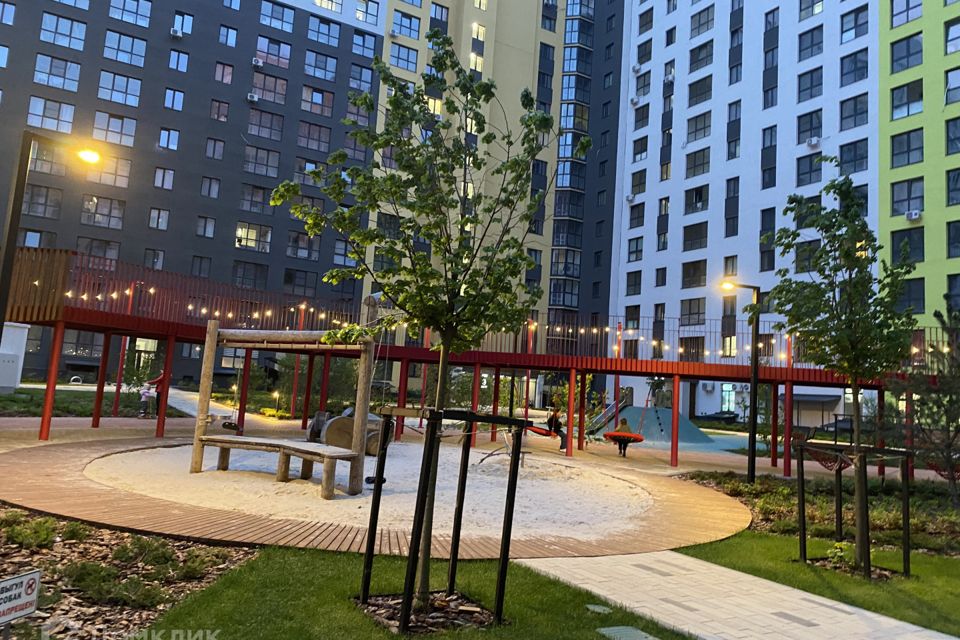Продаётся 2-комнатная квартира, 60.1 м²
