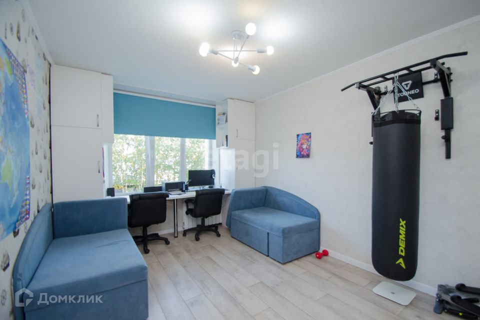 Продаётся 3-комнатная квартира, 66.9 м²