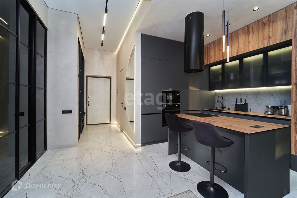 Продаётся 1-комнатная квартира, 60 м²