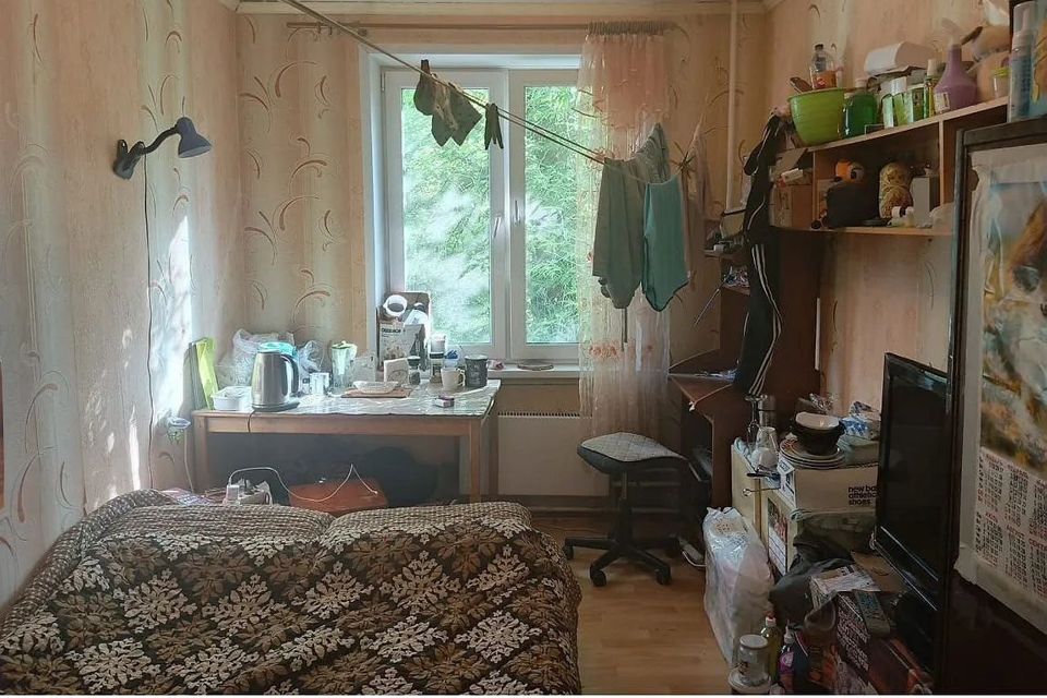 Продаётся комната в 3-комн. квартире, 12 м²