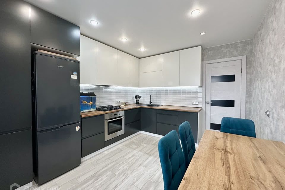 Продаётся 3-комнатная квартира, 70 м²