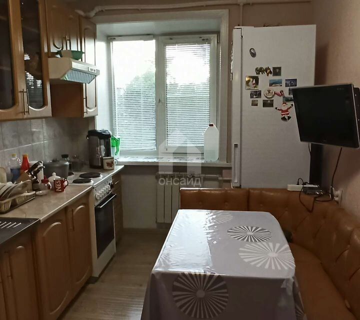 Продаётся 4-комнатная квартира, 73.6 м²