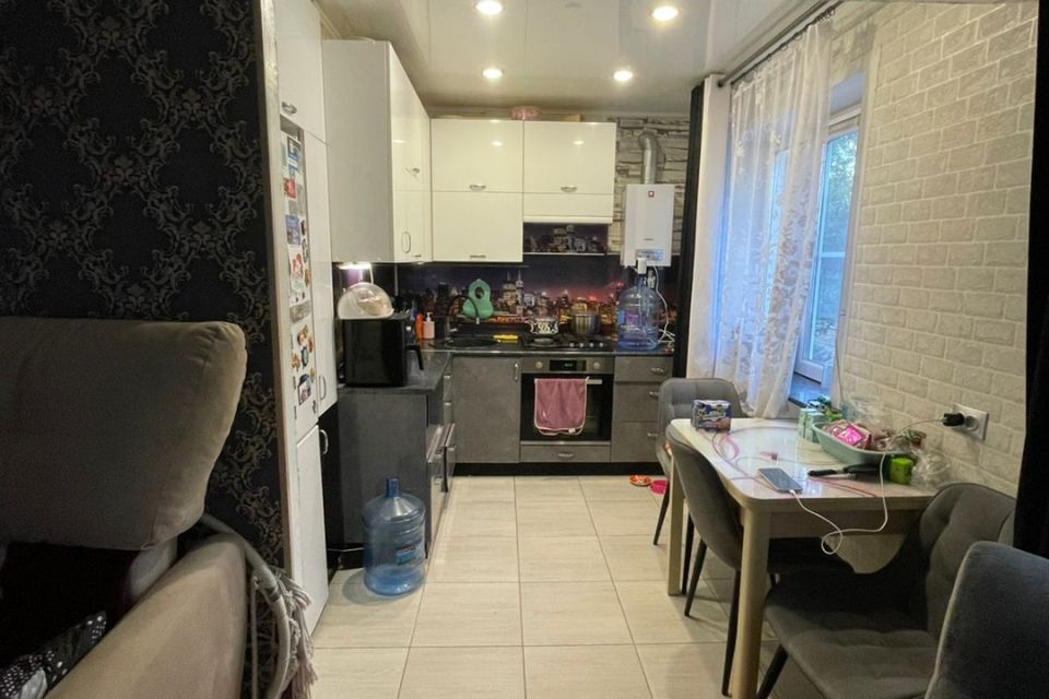 Продаётся 2-комнатная квартира, 44.8 м²