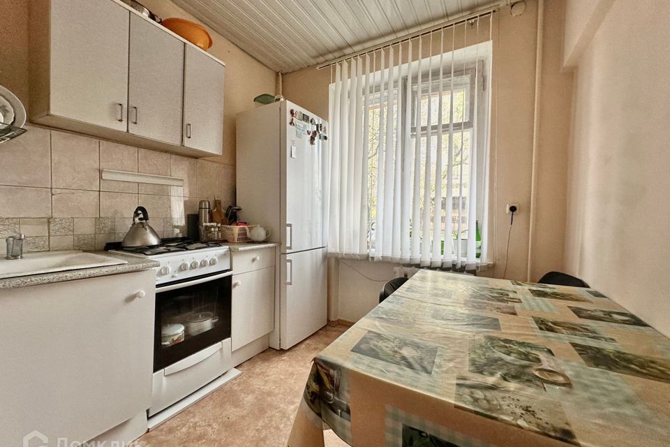 Продаётся 3-комнатная квартира, 55.4 м²