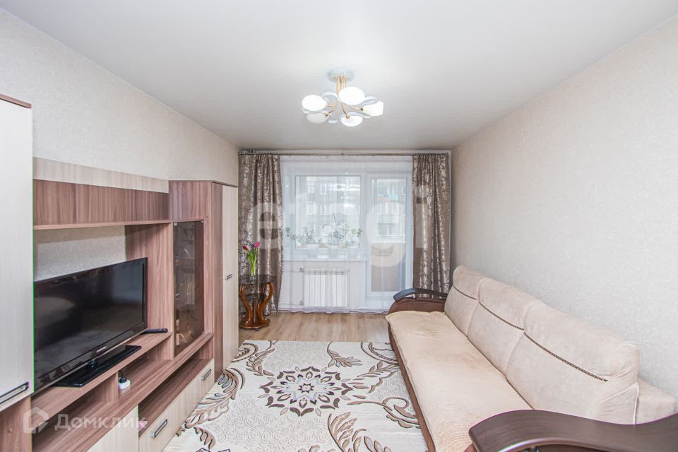 Продаётся 2-комнатная квартира, 56 м²