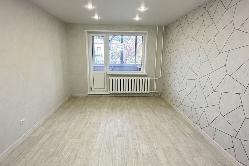 Продаётся 3-комнатная квартира, 65.2 м²
