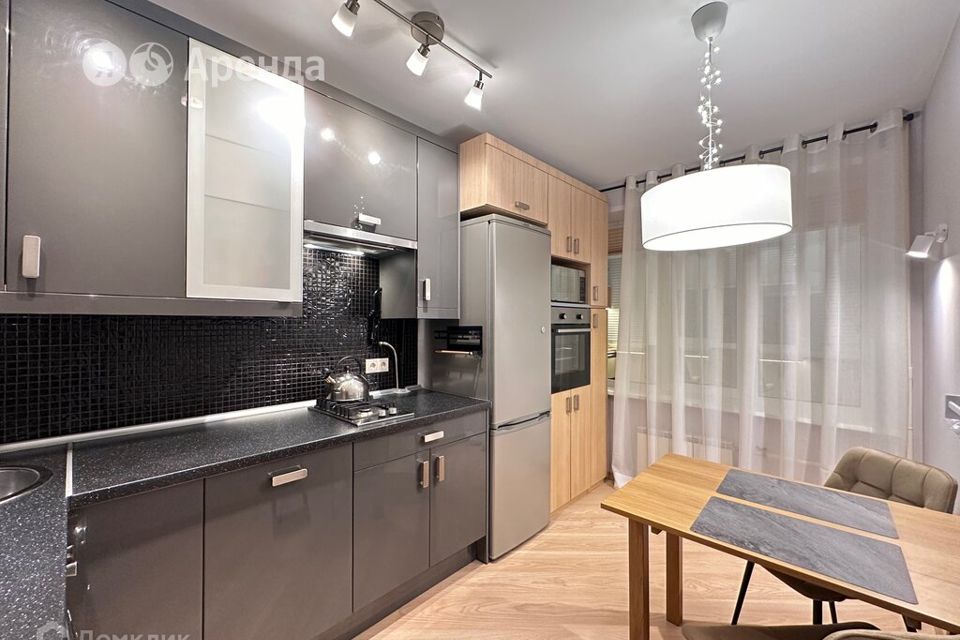 Сдаётся 1-комнатная квартира, 40 м²