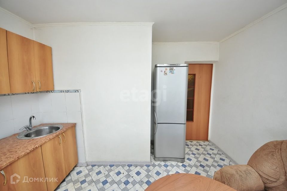 Продаётся 1-комнатная квартира, 40.3 м²