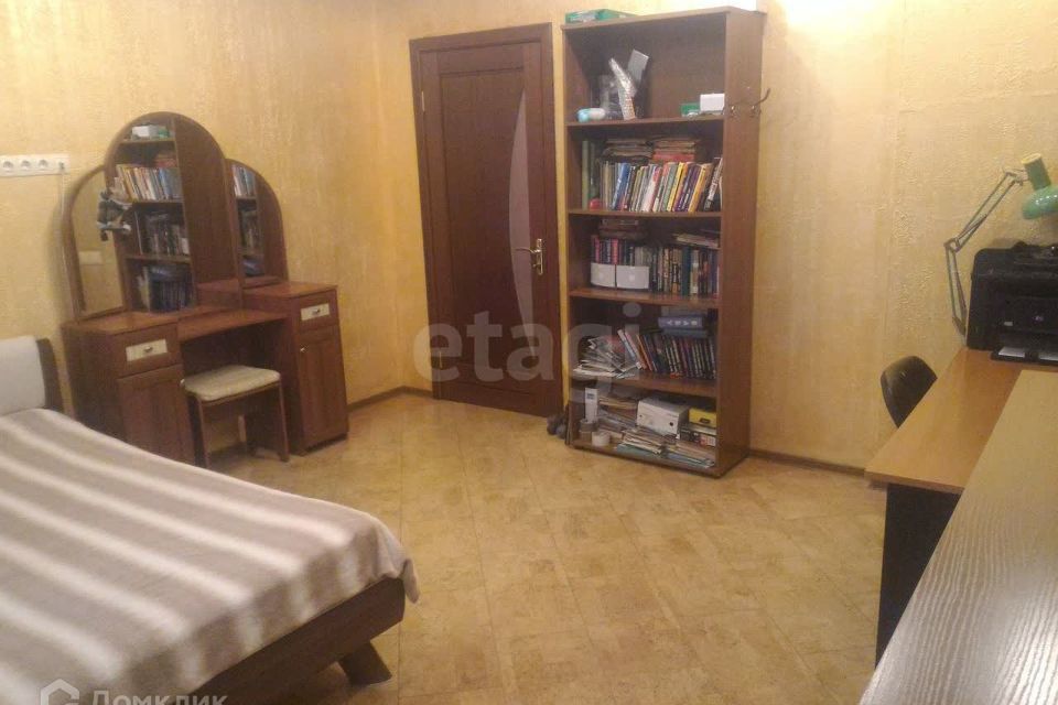 Продаётся 3-комнатная квартира, 99.5 м²