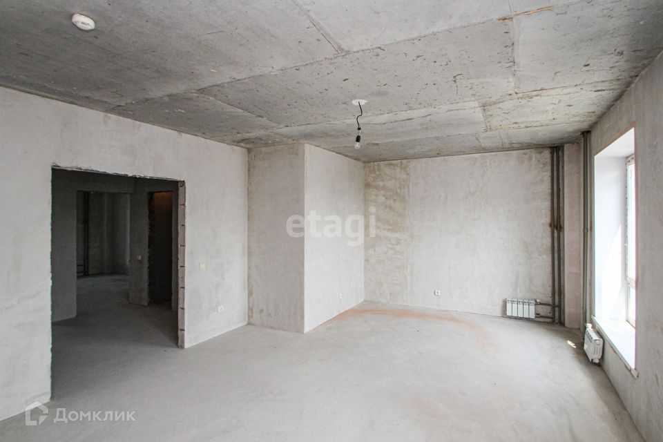 Продаётся 3-комнатная квартира, 104.9 м²