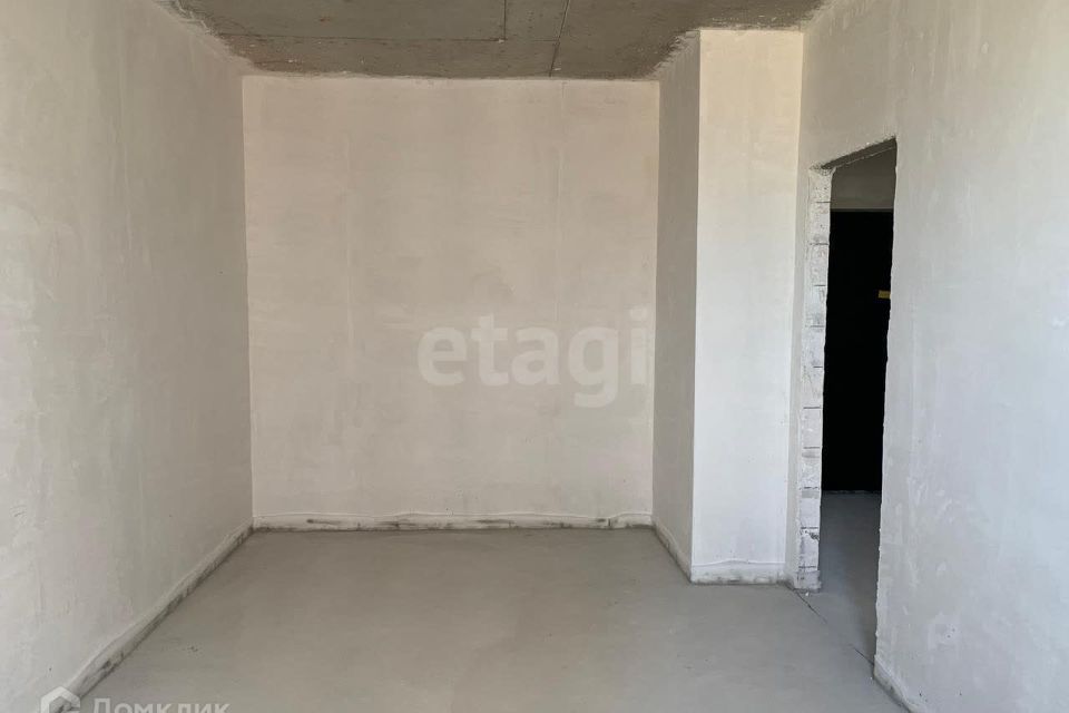 Продаётся 1-комнатная квартира, 35.7 м²