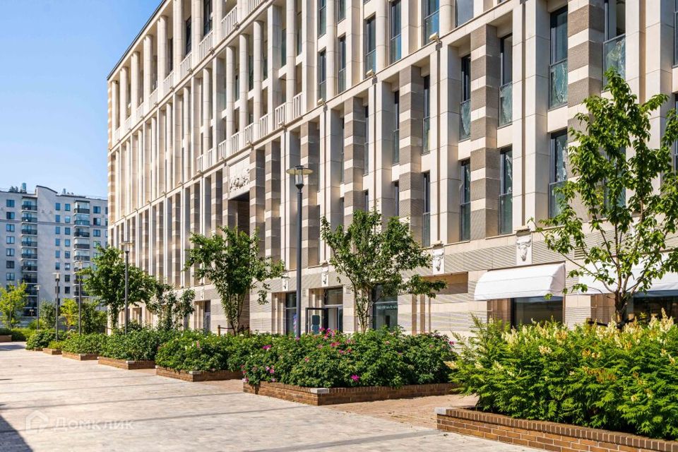 Продаётся 2-комнатная квартира, 75.6 м²