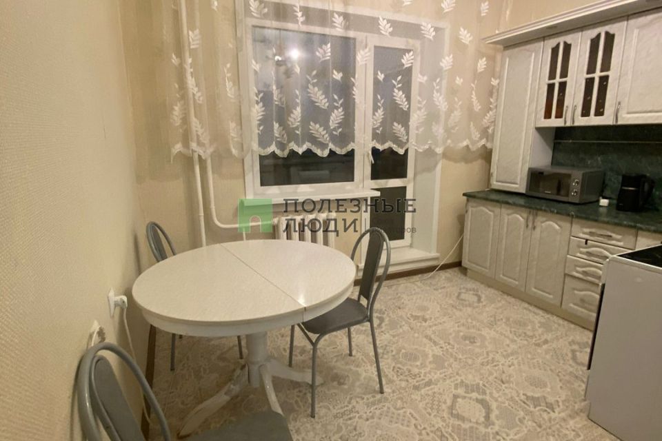 Продаётся 1-комнатная квартира, 35.6 м²