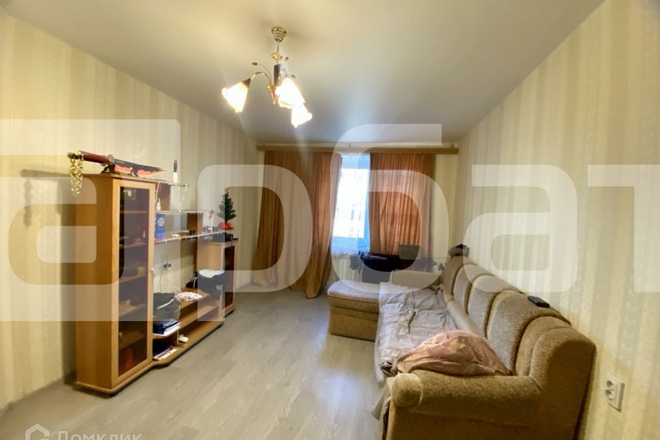 Продаётся 1-комнатная квартира, 38 м²