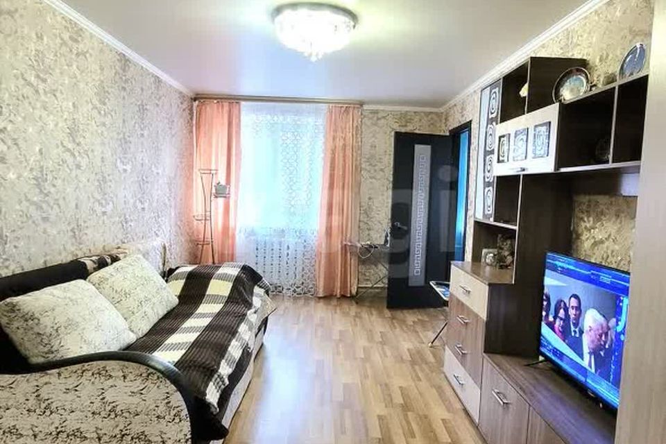 Продаётся 3-комнатная квартира, 60 м²