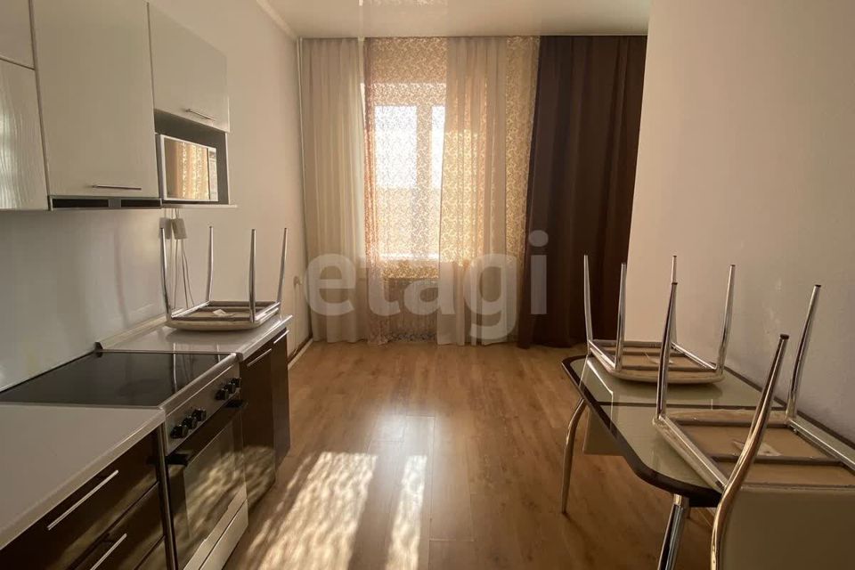 Продаётся 2-комнатная квартира, 75.3 м²