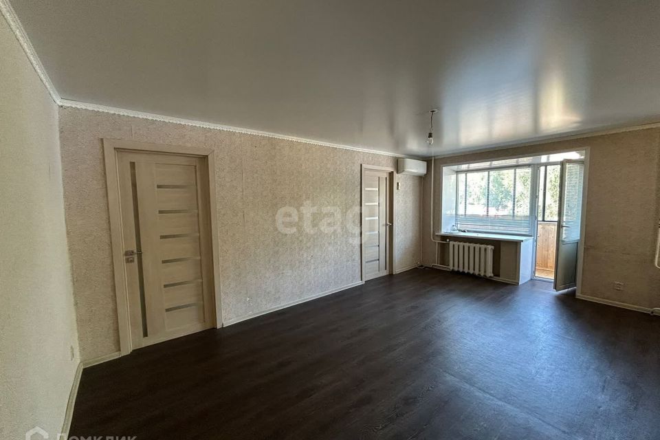 Продаётся 3-комнатная квартира, 54.3 м²