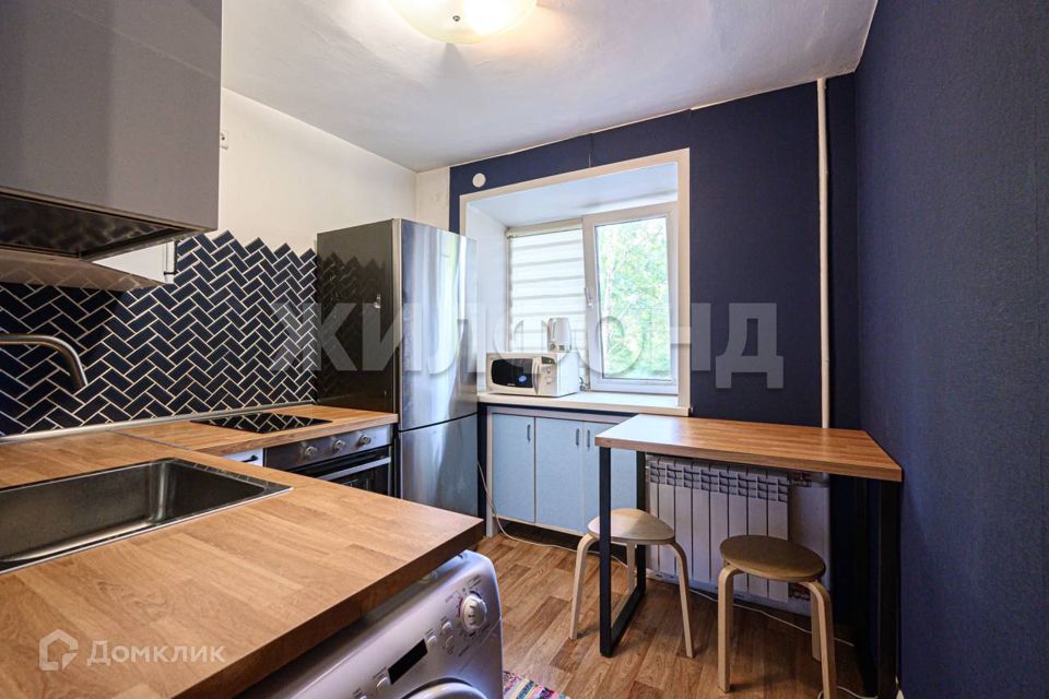 Продаётся 1-комнатная квартира, 32 м²