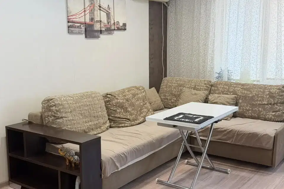 Продаётся 3-комнатная квартира, 62.2 м²