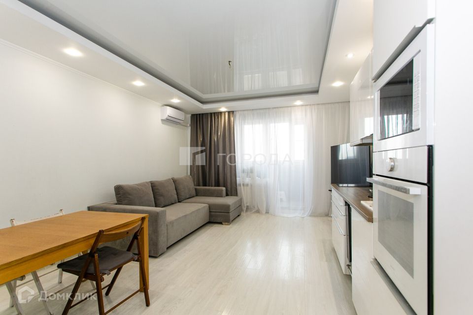 Продаётся 1-комнатная квартира, 45.5 м²