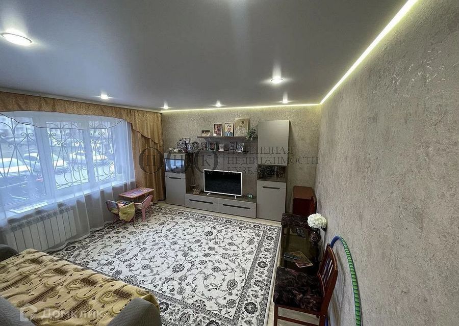 Продаётся 4-комнатная квартира, 80 м²