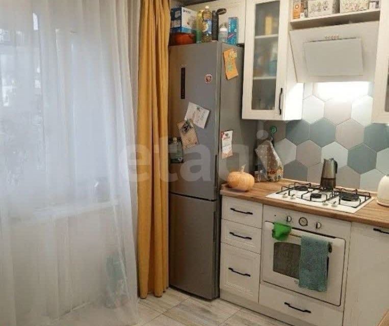 Продаётся 3-комнатная квартира, 61.5 м²