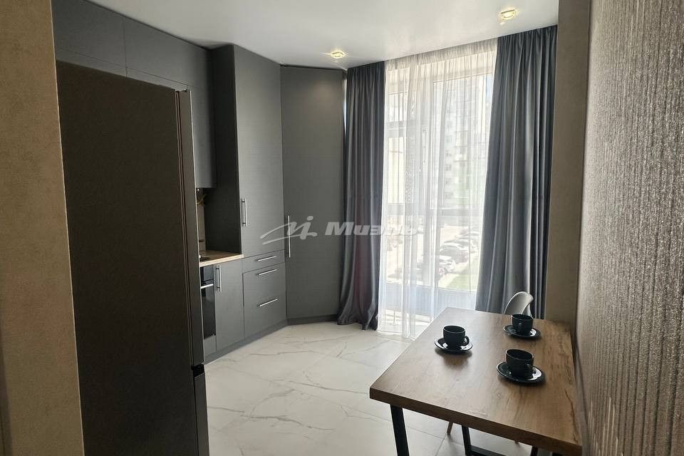 Продаётся 1-комнатная квартира, 37 м²
