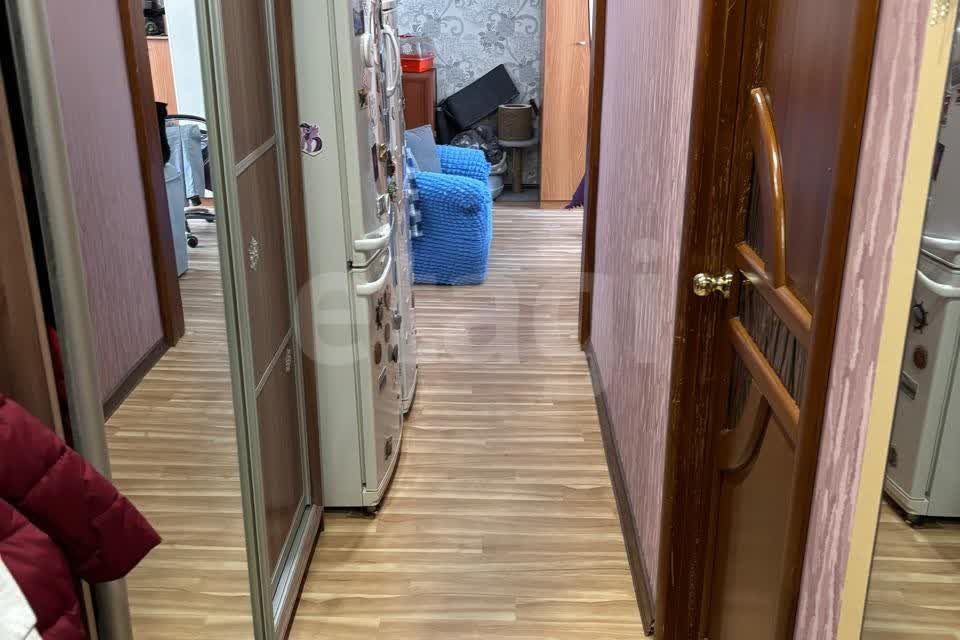 Продаётся 3-комнатная квартира, 57.9 м²